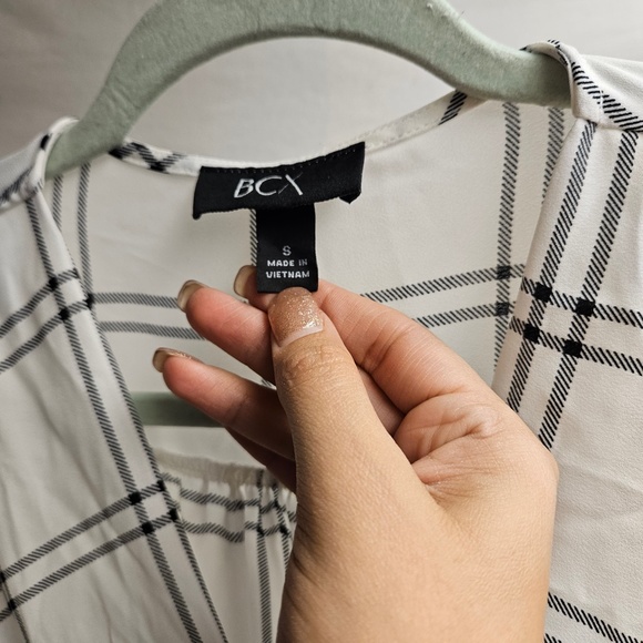 3for$25 BCX black white striped front crossover top blouse business work casual - Picture 4 of 5